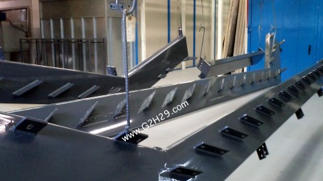 Limon escalier en tube 300x100 sablage primaire thermolaquage RAL 7015 Limon escalier en tube 300x100 sablage primaire thermolaquage RAL 7015